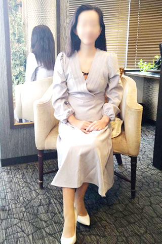 人妻専門デリヘル ご奉仕奥様倶楽部｜なつみ